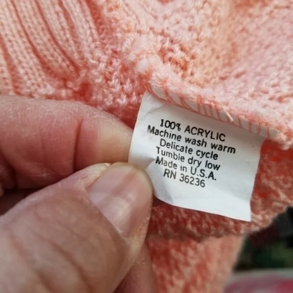 Vintage Peach Embroidered Flower Short‎ Sleeve Sweater - Picture 3 of 16